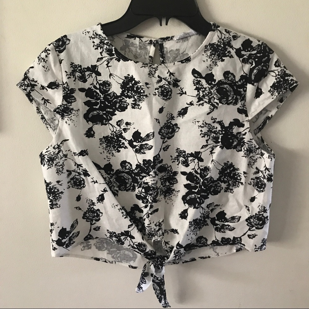 Lucca Couture cropped linen cotton Floral Top Ties